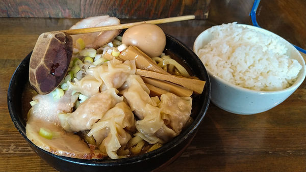 「特中華そば+特盛り+ごはん」@麺 池谷精肉店の写真