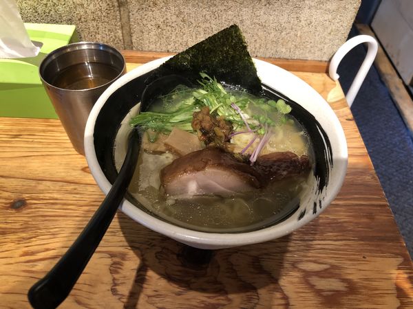 「塩そば」@麺場 浜虎 横浜店の写真