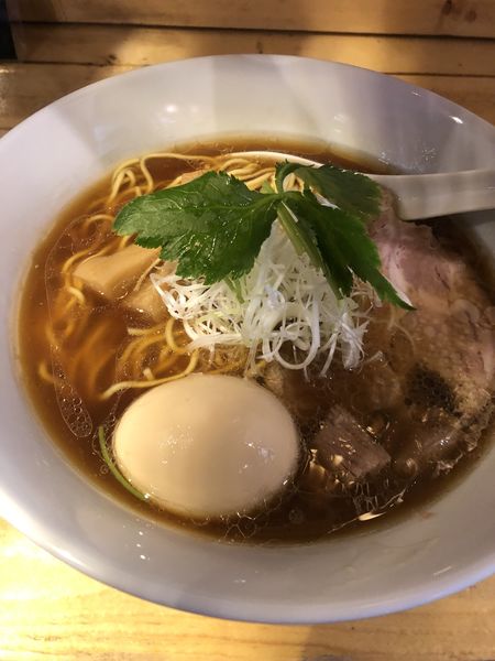 「鶏そば＋味玉」@麺や ほころびの写真