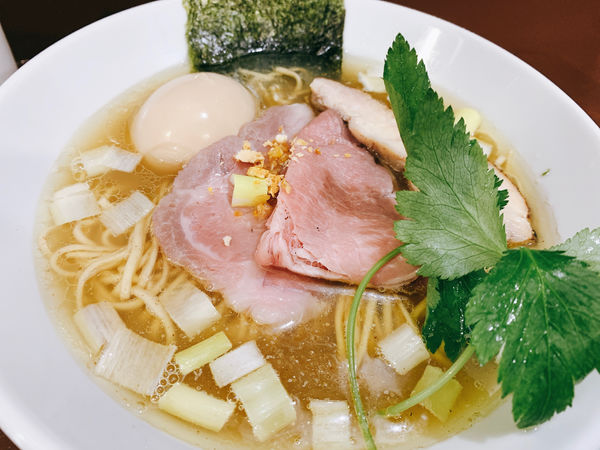 「上中華海塩 醤油TP ver」@中華そば うお青の写真