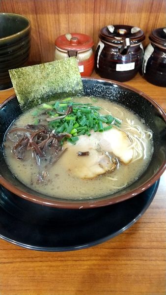 「ラーメン　はりがね」@博多長浜らーめん ぼたんの写真