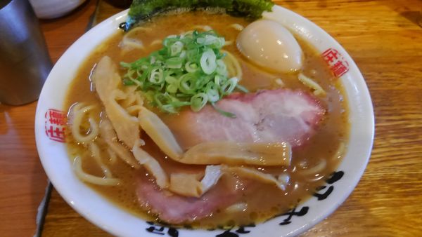 「らぁ麺　大　味玉」@麺屋 庄太 六浦本店の写真