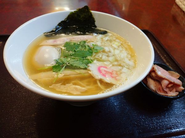 「煮干しそば(塩)＋味玉」@麺匠えにしの写真