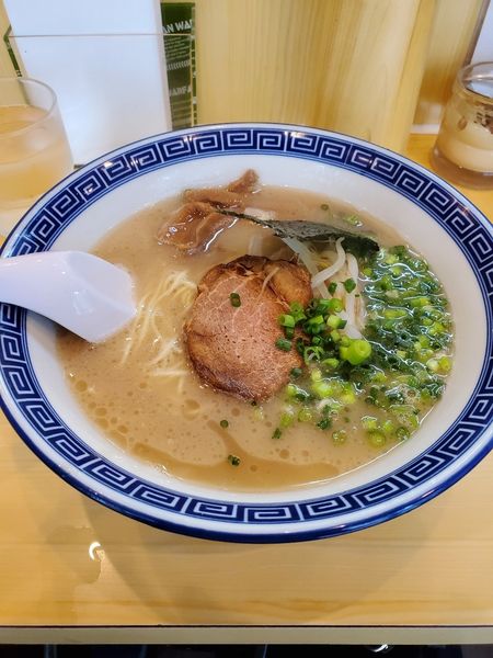 「とんこつらーめん」@なかじまの写真