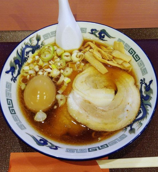 「青葉らぁめん 醤油 (小盛) 880円」@らあめん青葉の写真