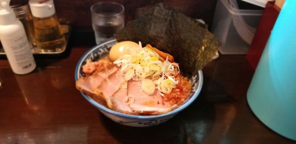 「まぜそば全部のせ」@兎に角 松戸店の写真