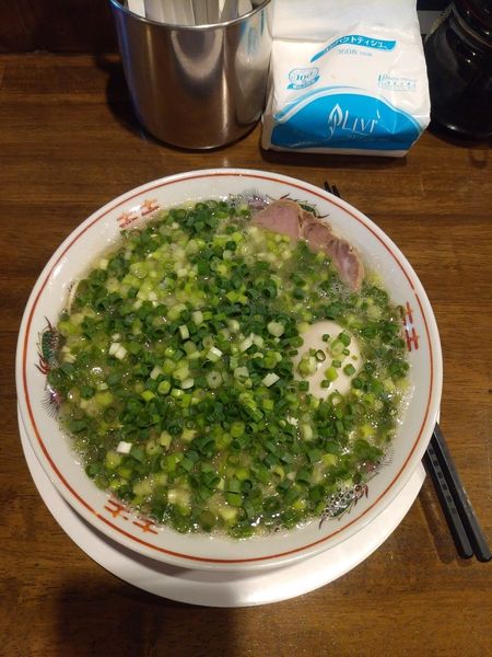 「豚骨ﾗｰﾒﾝ(ﾊﾞﾘｶﾀ)+ﾈｷﾞ+味玉+替え玉2回 ｷｸﾗｹﾞ」@ラーメン池田の写真