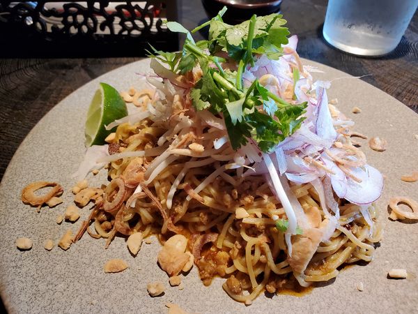 「バミー・ヘン」@BETELNUT THAI VIETNAMESE DIMSUMの写真