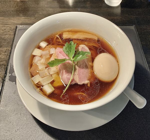 「特選醤油らぁめん　¥1,250」@KaneKitchen Noodlesの写真