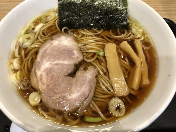 「中華そば」@舎鈴 飯田橋駅前店の写真