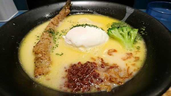 「【昼】白 鶏白湯そば」@麺巧 潮の写真