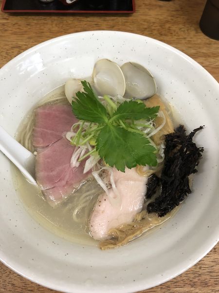 「貝塩拉麺(並盛)950円」@麺屋 心羽の写真