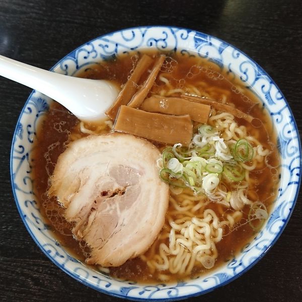 「醤油ラーメン」@ラーメンハウスあおき 春日山店の写真