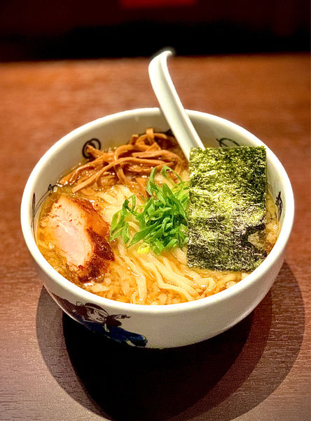 「ら〜麺　こってり」@創始麺屋武蔵の写真