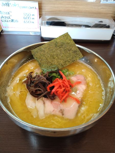 「鶏白湯 博多ver.」@RAMEN ブリキの木こりの写真