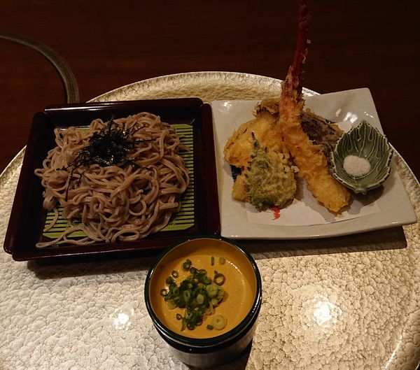 「かに天ぷらセイロそば　１０７８円」@松戸甲羅本店の写真