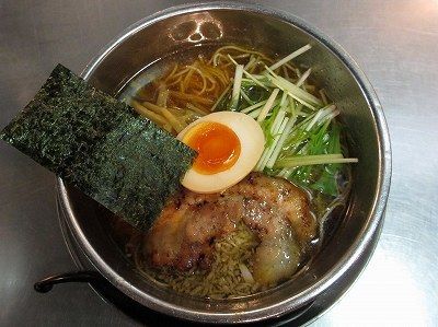 「醤油ラーメン(淡麗)」@ZUND-BARの写真