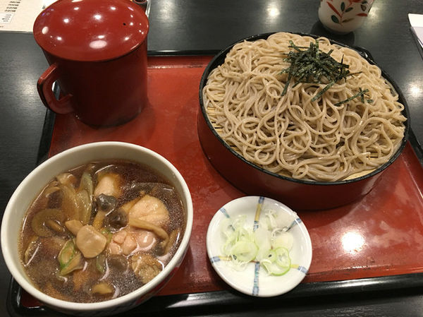 「きのこざる 700円」@そば処 丸松の写真