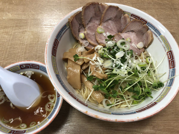 「チャーシュー油そば」@宝華らぁめんの写真