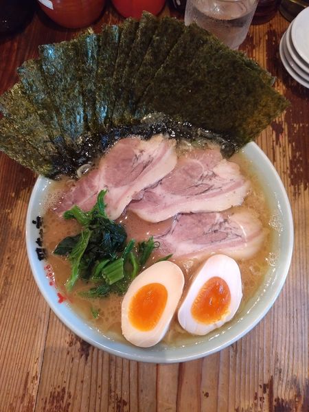 「チャーシューメン+味玉+のり」@横浜らーめん 上州田村家の写真
