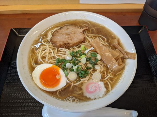「煮干しラーメン・大盛　750円+100円」@かのうやの写真