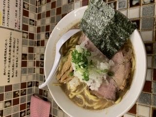 「らーめん大盛（大盛無料）」@40番の写真