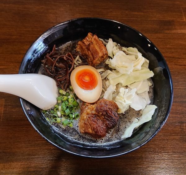 「特製角煮  黒」@TONKOTSU MANIの写真