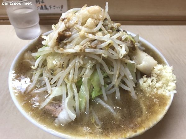 「小ブタ 「ニンニクアブラ」(800円)」@ラーメン二郎 京成大久保店の写真