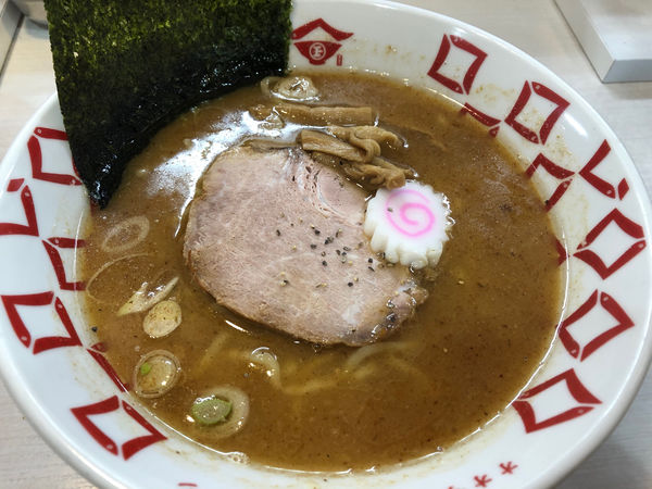 「煮干しラーメン　800円」@煮干しらーめん 玉五郎 阪急三番街店の写真