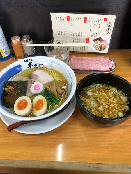 「秋刀魚節出汁つけそば塩熱盛麺少な目150g」@中華そば 半ざわの写真