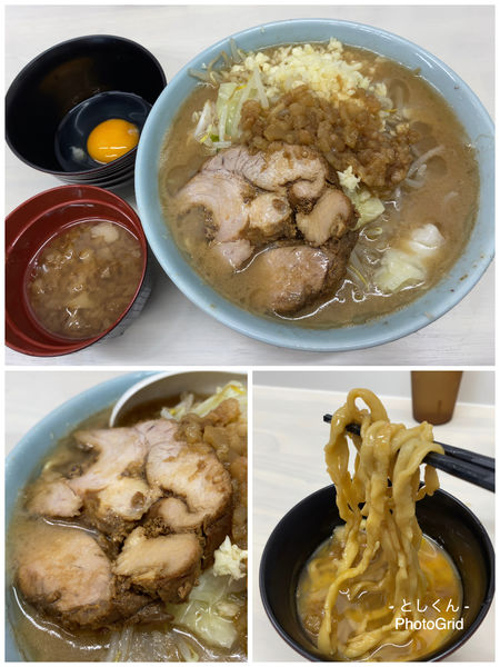 「ラーメン（麺少なめ）＋生玉子」@俺の生きる道 柏店の写真