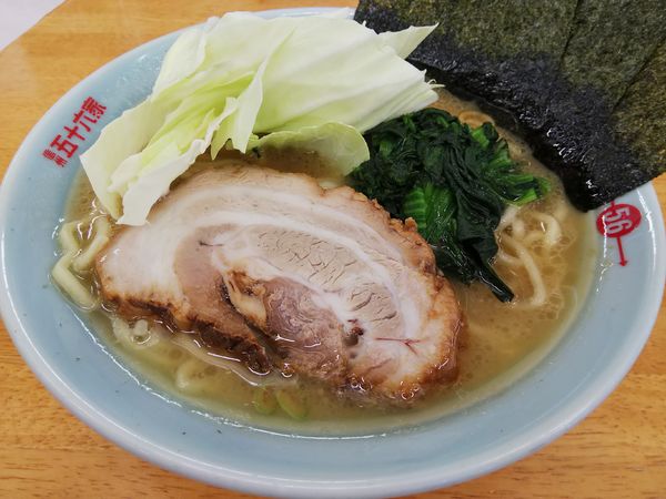 「ラーメン　（並）　※麺：固め、味：濃い」@信州五十六家 広丘店の写真