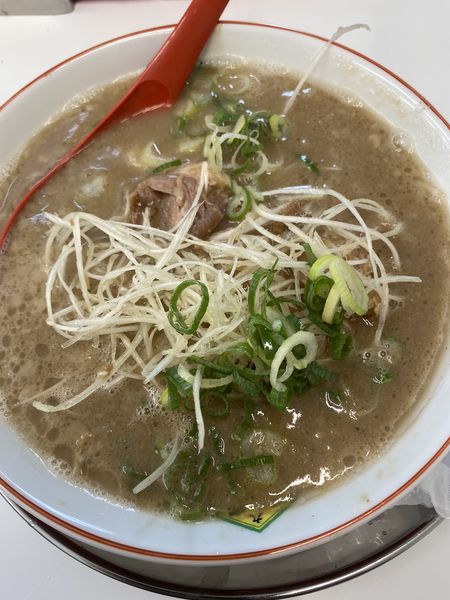 「ラーメン680円」@九州豚骨ラーメン YUTAKAの写真