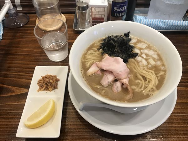 「濃厚煮干そば」@中華そば 山下の写真