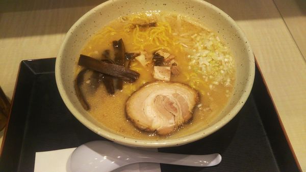 「味噌らーめん」@つじ田 味噌の章 東京駅店の写真