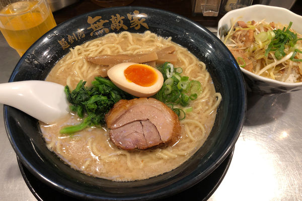 「本丸-X 880円」@麺創房 無敵家の写真