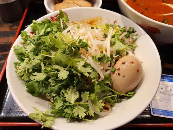 「油そば」@博多火炎辛麺赤神 小倉魚町店の写真