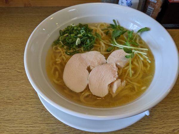 「とりそば500円　大盛り+　大ライス無料」@とりそばダイナソーの写真