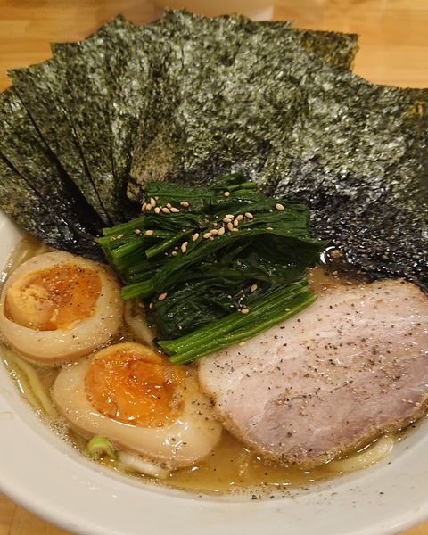 「ラーメン(硬め、濃いめ、多め)」@ラーメン大桜 今宿店の写真