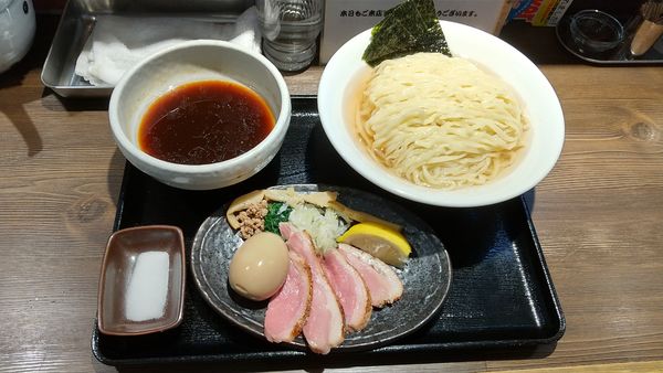 「特製鴨出汁手揉み醤油つけ麺 1400円+大盛り 100円」@鴨出汁中華蕎麦 麺屋yoshikiの写真