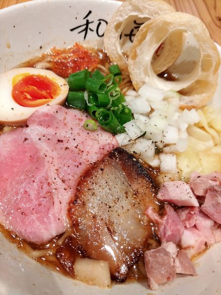 「和海醤油ジャンキー」@らーめん専門 和海 なんば店の写真