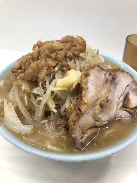 「ラーメン(野菜、アブラ)」@俺の生きる道 柏店の写真