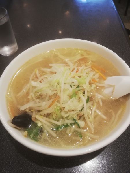 「素菜湯麺(たんめん) 700円」@中国料理十八番の写真