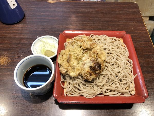 「肉天せいろ」@永坂更科 布屋太兵衛 新宿地下鉄ビル店の写真