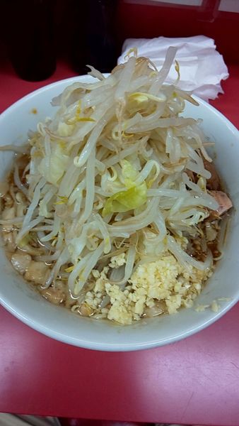 「ラーメン半分➕豚増し」@ラーメン二郎 小岩店の写真