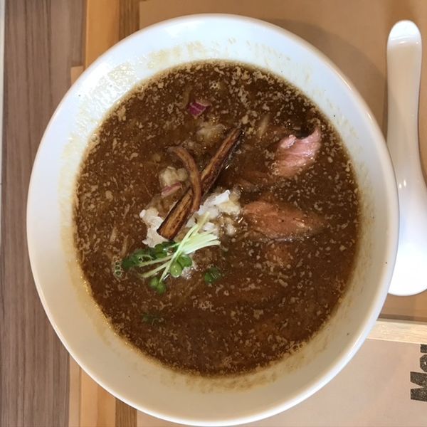 「牡蠣煮干し醤油BLACKMEN」@カレと。Menの写真