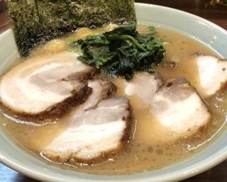 「チャーシュー麺　並　930円」@金八家の写真