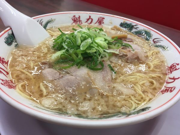 「特製醤油ラーメン」@ラーメン 魁力屋 川崎新城店の写真
