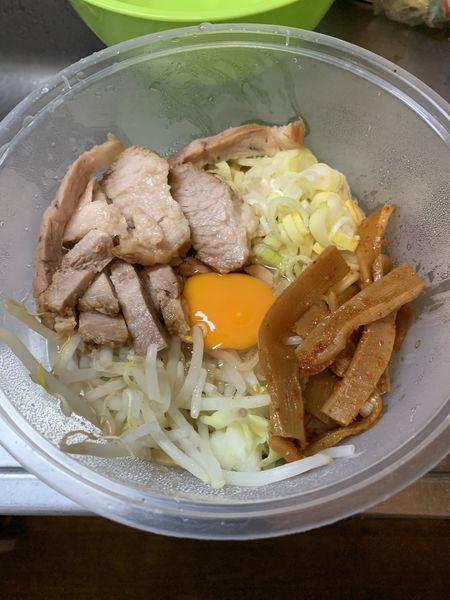 「持ち帰り汁無しラーメン」@ラーメン盛太郎の写真