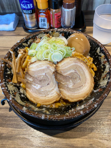 「爆盛油脂麺」@らーめん 平太周 味庵 西大島店の写真